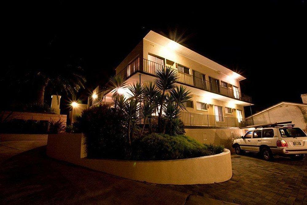 Bay 10 - Suites And Apartments Порт-Линкольн Экстерьер фото